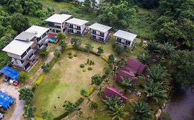 มะขาม ฟอเรสต์ รีสอร์ท (sha Extra Plus) Hotel